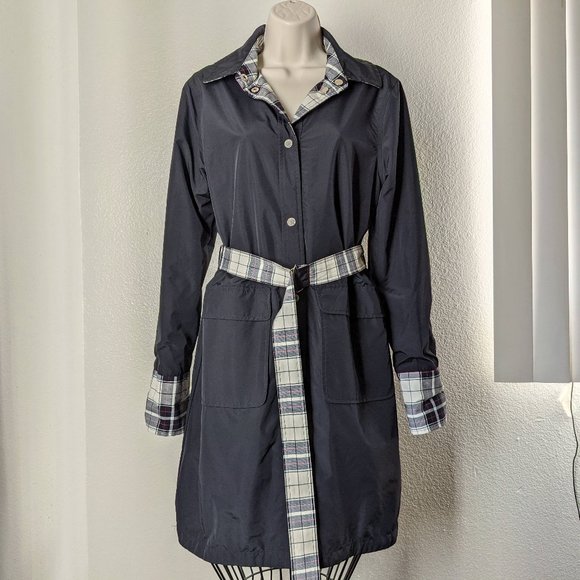 Bernardo Reversible Plaid Water Resistant Raincoat / Trenchcoat - Picture 6 of 12